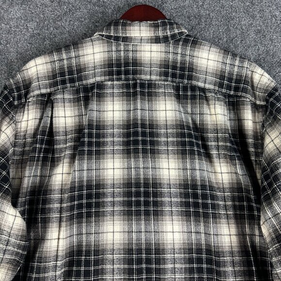 Eddie Bauer Shirt Mens TXL Plaid Cotton Flannel Button Down Relaxed Fit Pocket - Picture 8 of 8